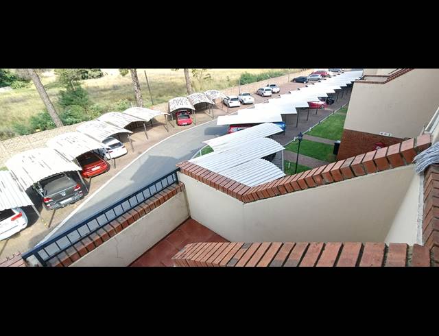 2 BEDROOM APARTMENT TO LET IN REYNO RIDGE